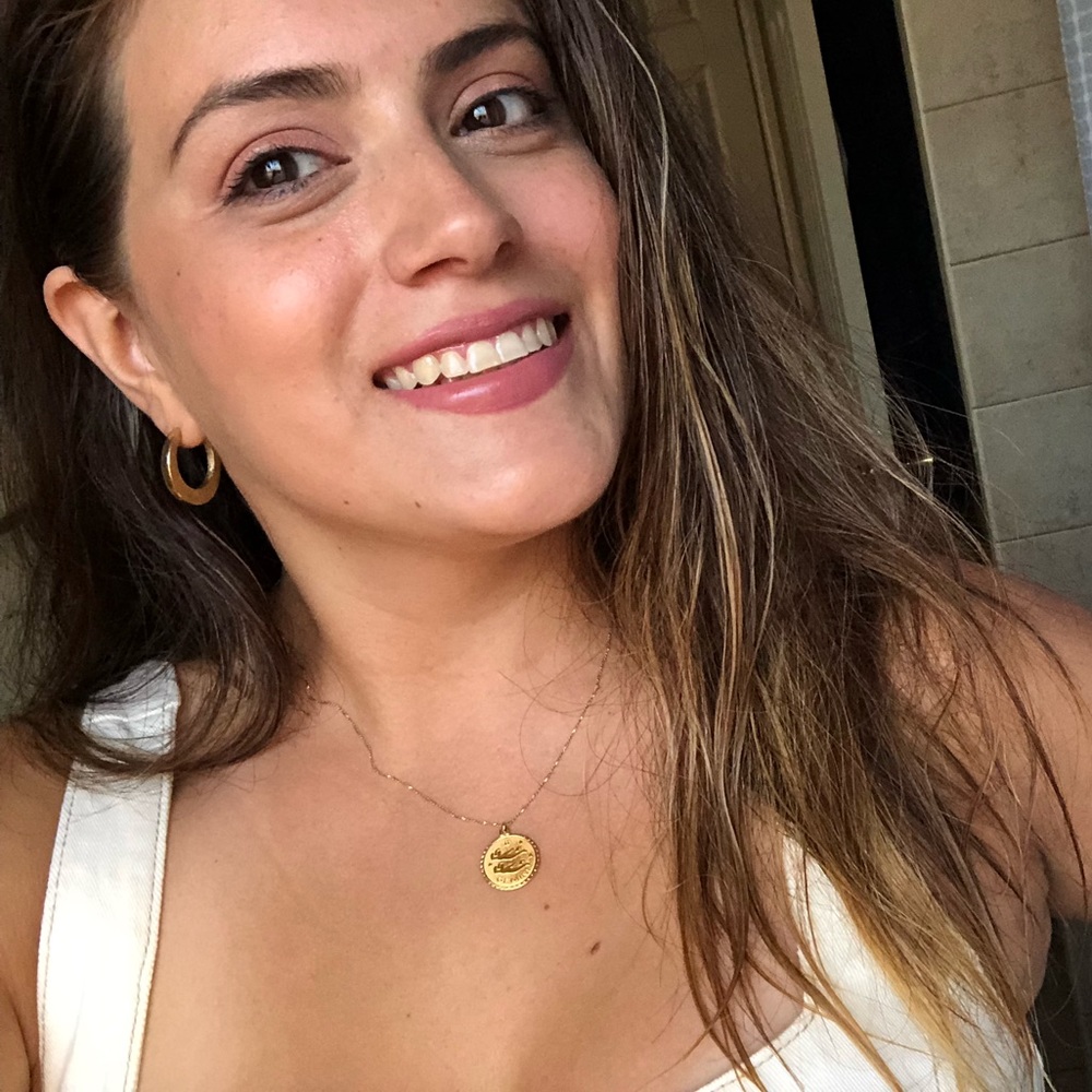 Meet your Posher, Julia